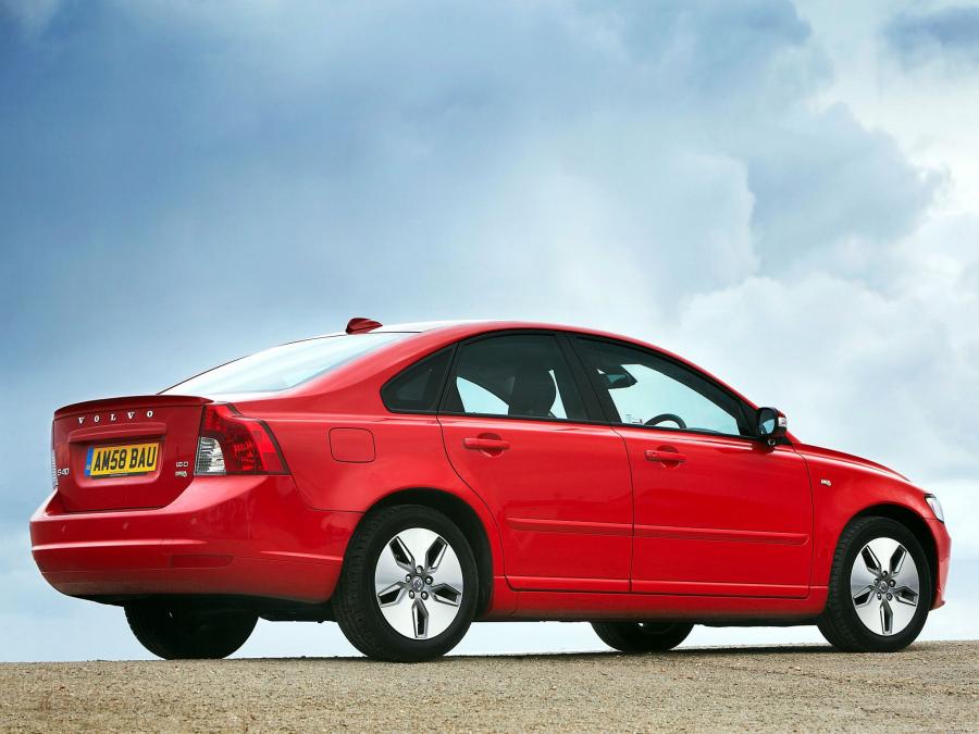 Volvo S40 DRIVe 2009 года  (UK) (фото 8 из 15)